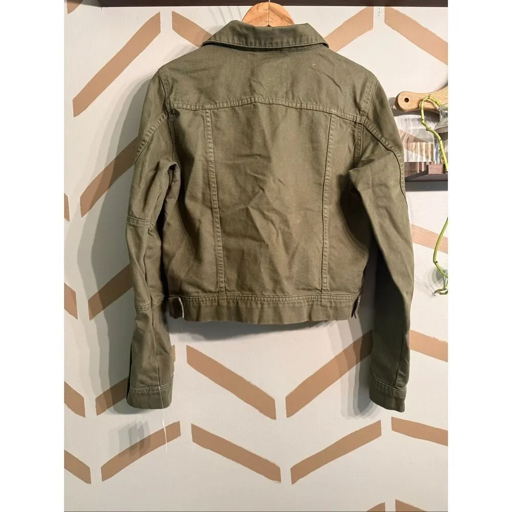 Free People Army Green Willow Rumors Button Front Denim Jacket Size Small NWT - Picture 2 of 4
